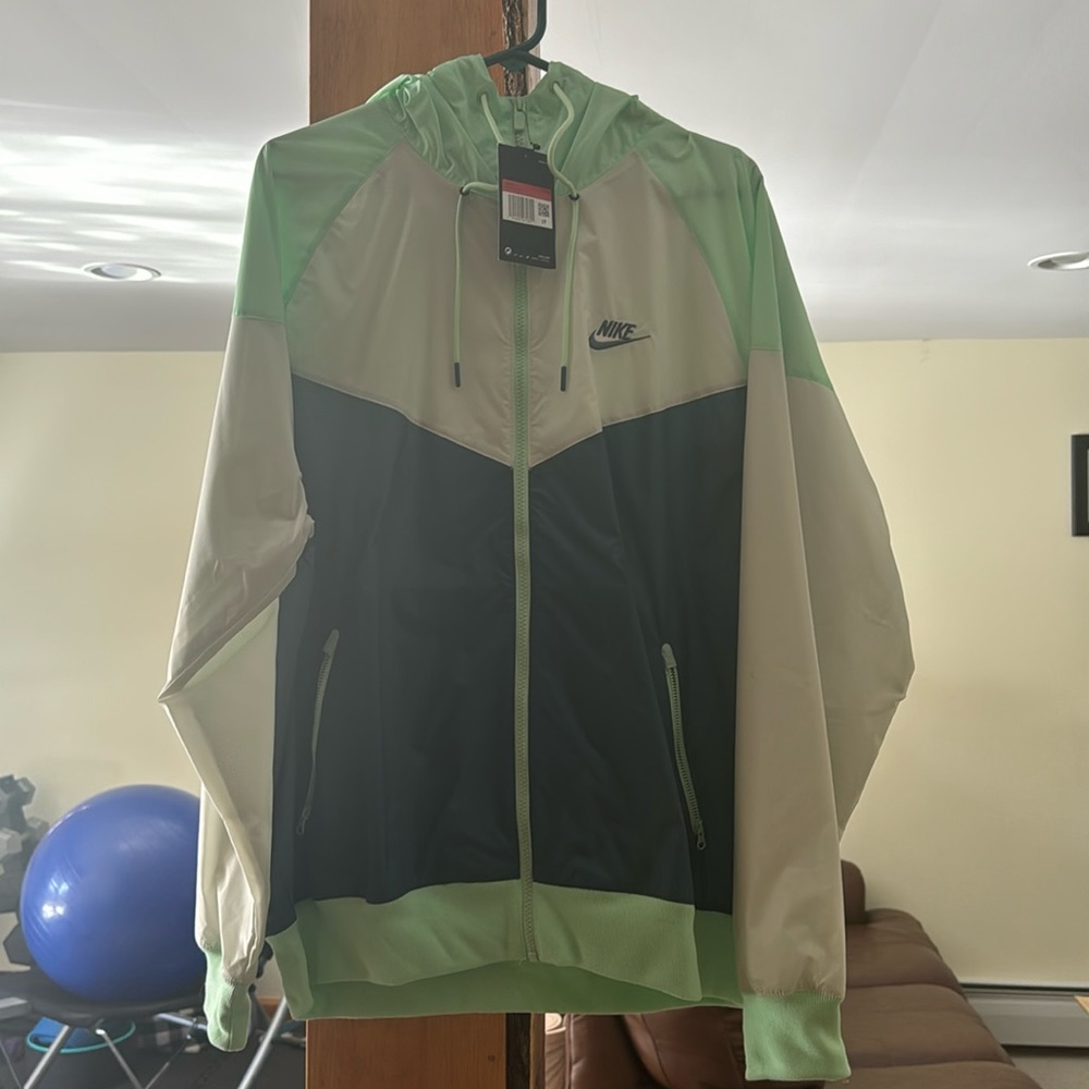 Green/blue mens Nike windbreaker